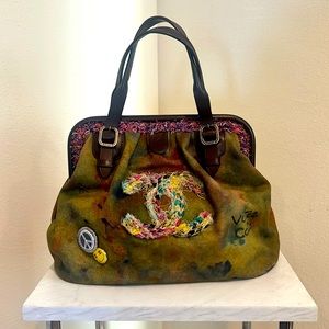 Chanel Graffiti Tweed and Khaki Handbag On the Pavement Bowling